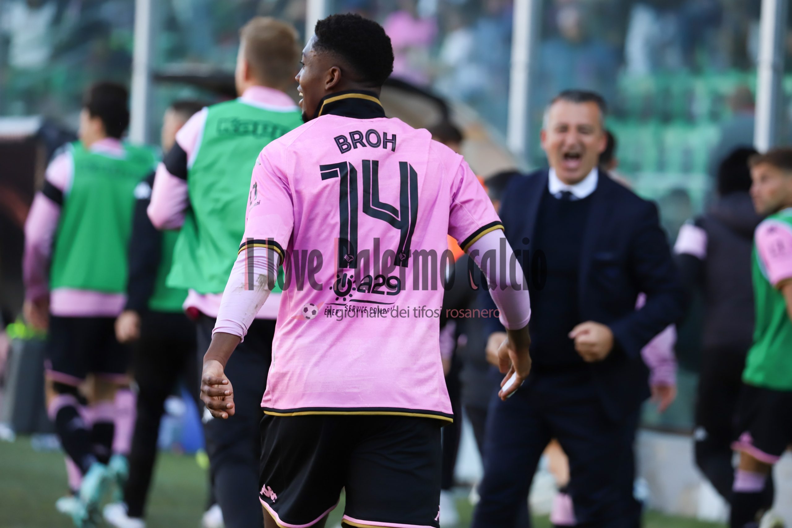 Palermo Broh In Uscita Anche La Triestina Su Di Lui