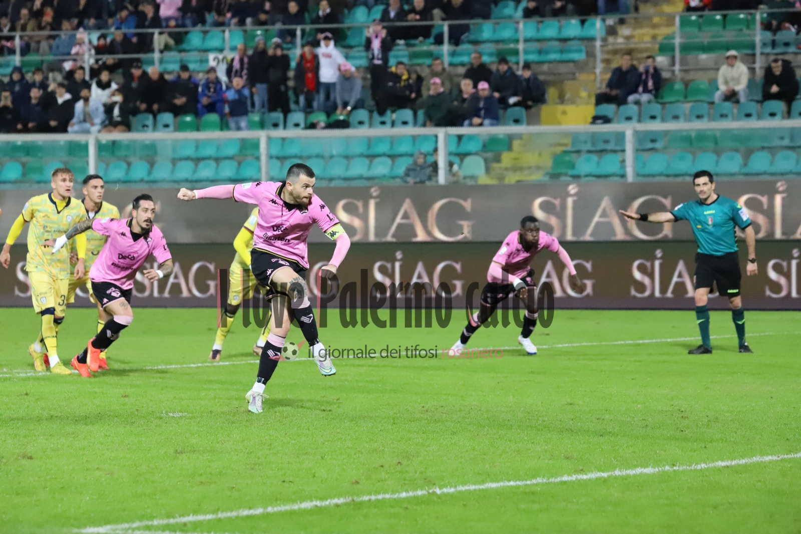 Serie B: Il Palermo Batte Il Cagliari E Si Porta A -3 Dalla Zona ...