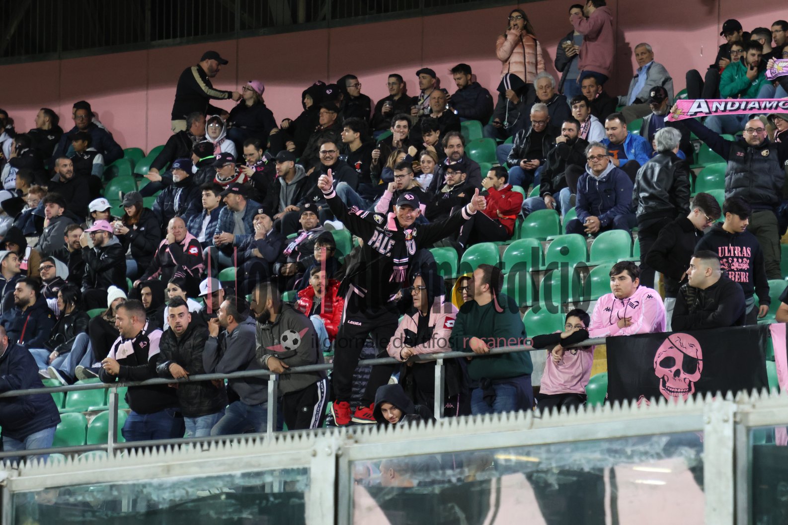 Serie B: Tifosi Palermo I Più Presenti Allo Stadio. La Classifica ...