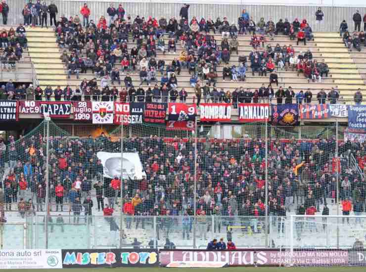 Curva Taranto