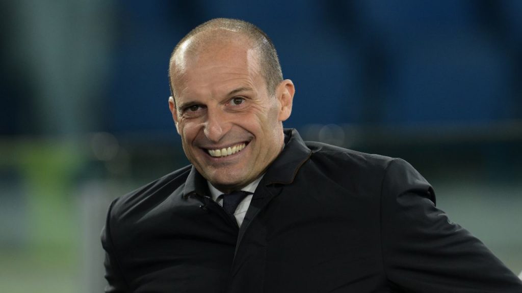 Massimiliano Allegri sorride